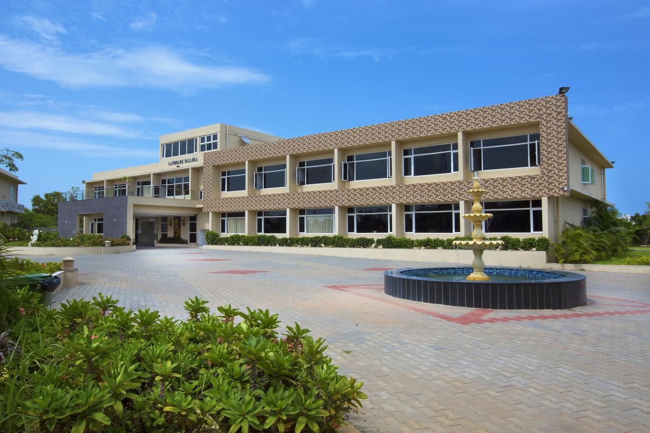 Landmark Pallavaa Beach Resorts Mamallapuram Exterior foto